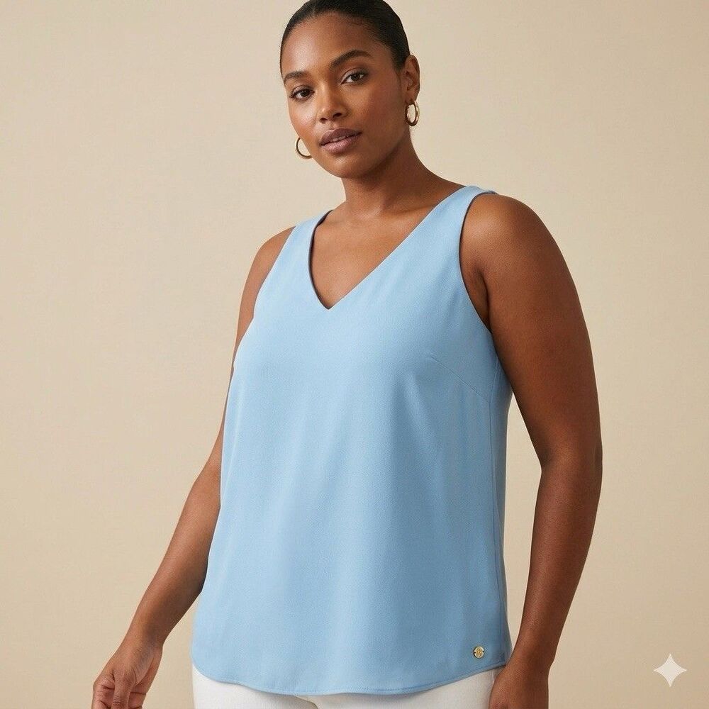 Lilly Pulitzer Women's V-Neck Tank Top Sleeveless Blouse Light Blue Sz M